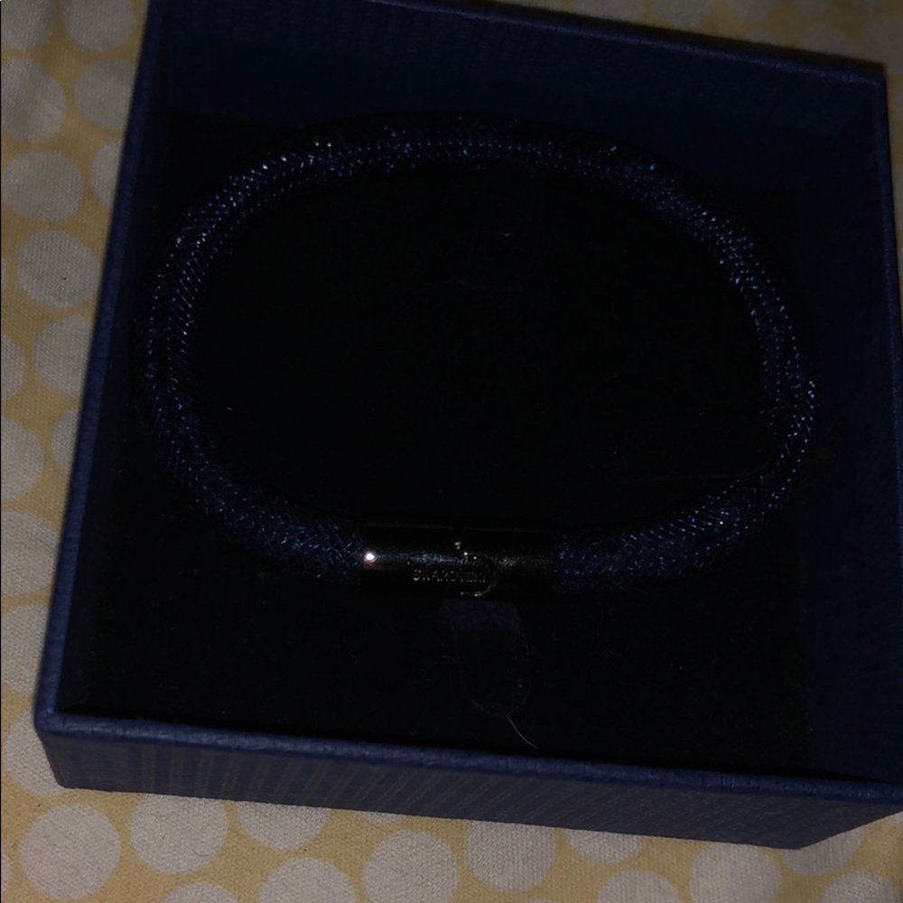 Swarovski dark blue balracelet
